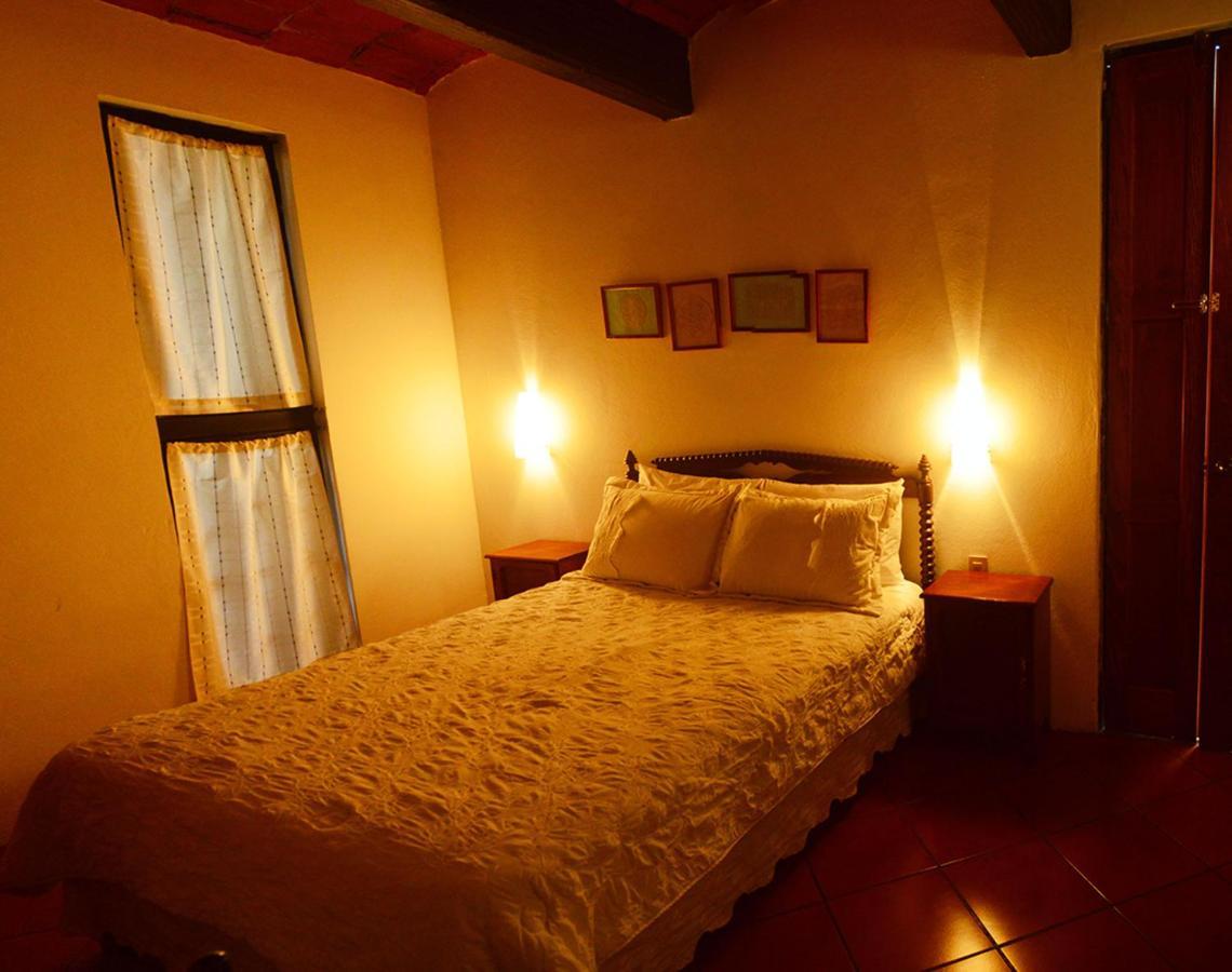 Mariposas & Hotel 3*