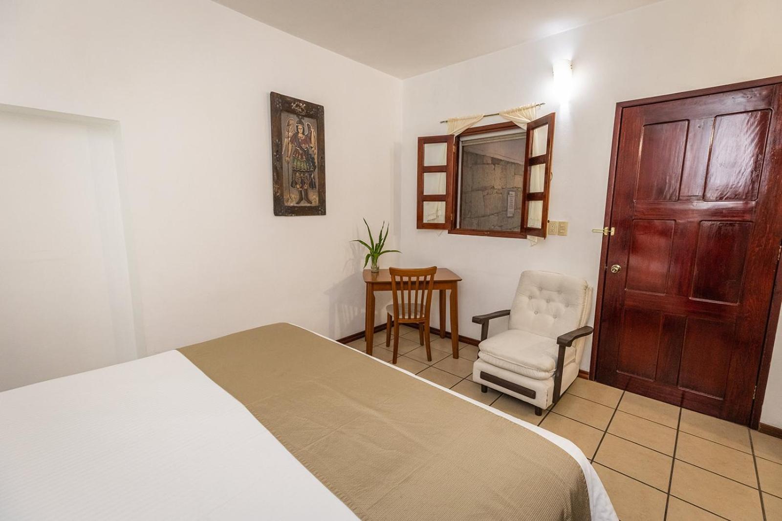 Hotel Mariposas & 3*